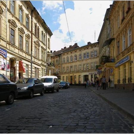 Міні-Апартаменти В Центрі Для 2-Х Гостей Lviv Bagian luar foto